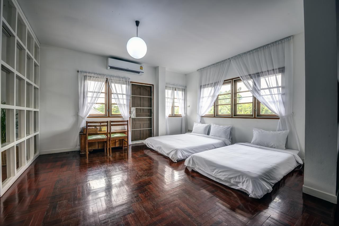 Отель Doubletree House Чиангмай Экстерьер фото