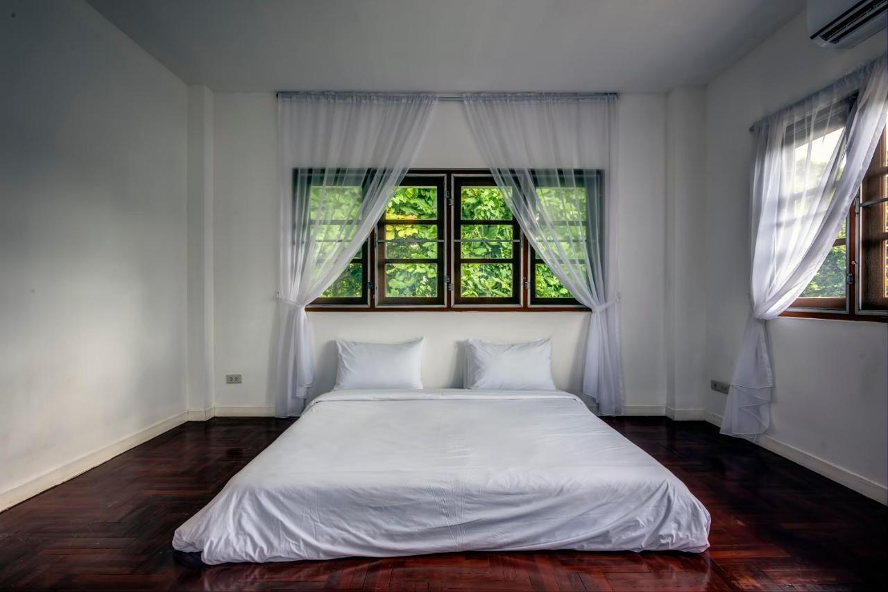Отель Doubletree House Чиангмай Экстерьер фото