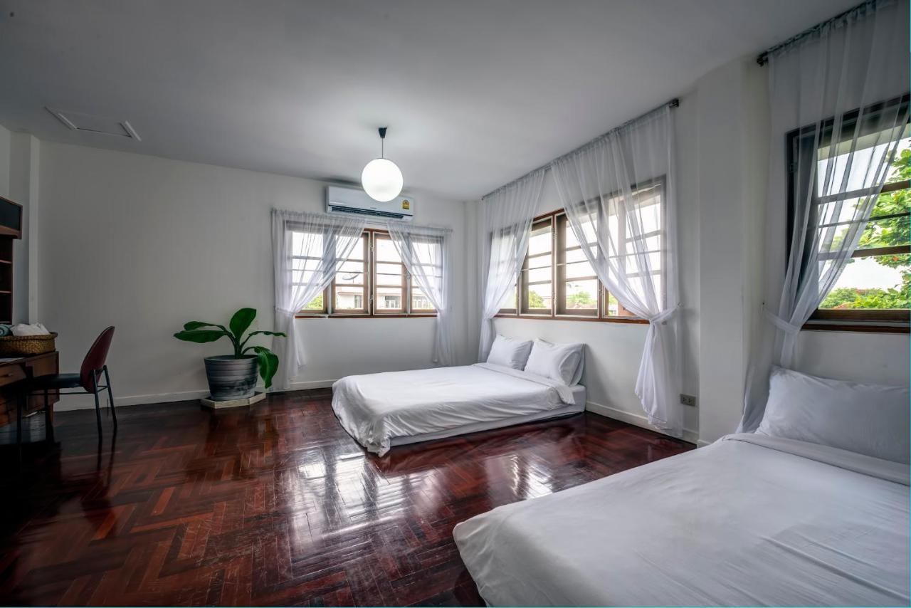Отель Doubletree House Чиангмай Экстерьер фото